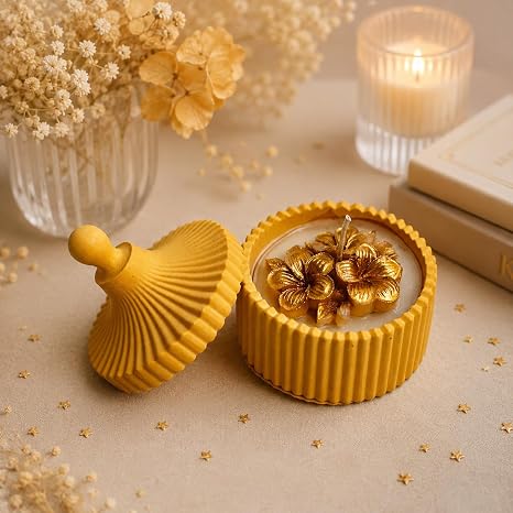 Broomoon Golden Bloom Scented Soy Candle – Handmade Decorative Floral Soy Wax Candle with Ceramic Lid, Luxury Home Décor & Gift for Special Occasions