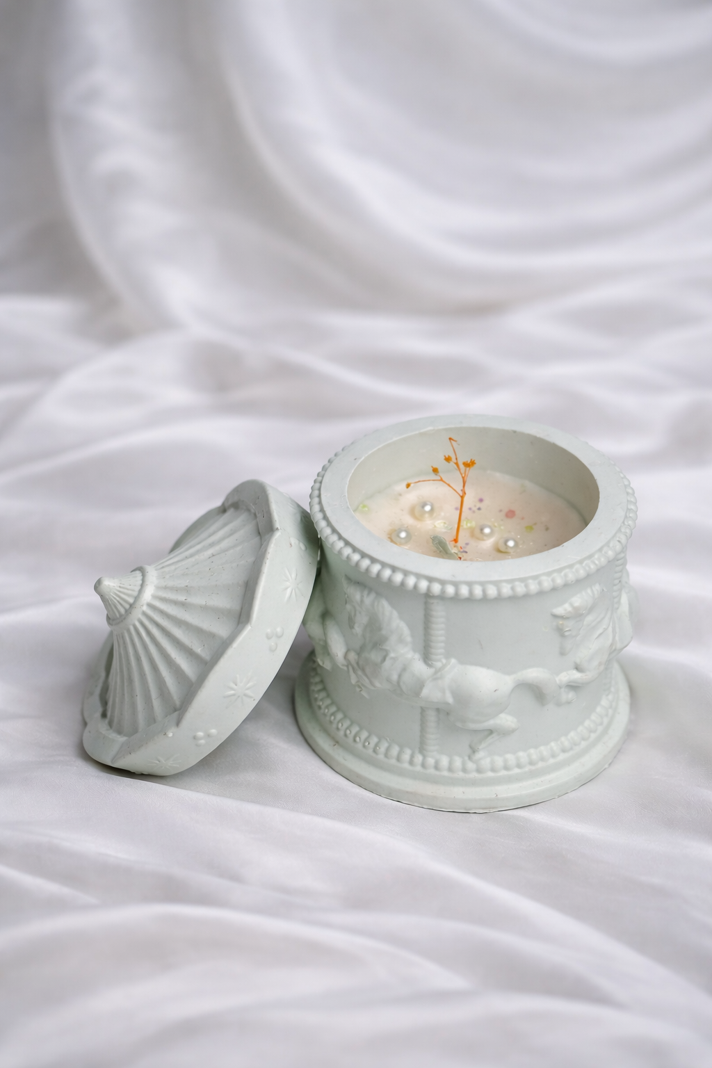 🦄 Broomoon Unicorn Royale Jar – Luxury Decorative Candle