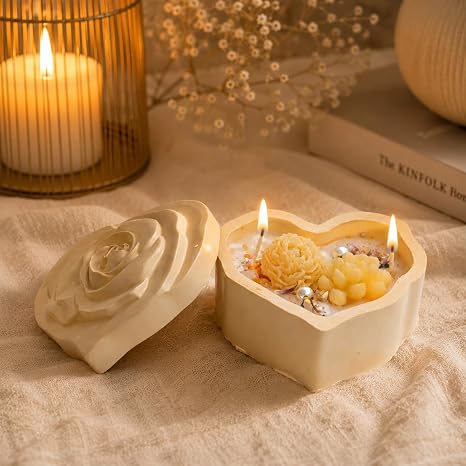 Broomoon Golden Bloom Box Candle – Handmade Soy Wax Decorative Candle for Home Décor & Elegant Gifting