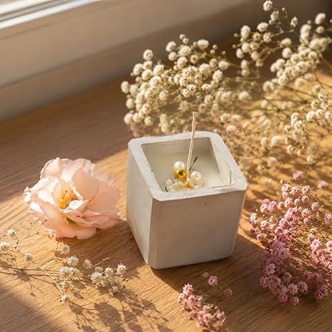 Broomoon Elegant Glow Aura Block Candle – Handmade Minimal Candle for Relaxing Spaces, Chic Décor & Premium Gift Giving
