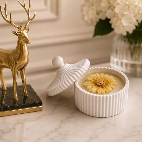 Broomoon Golden Sunflower Bloom Jar Candle