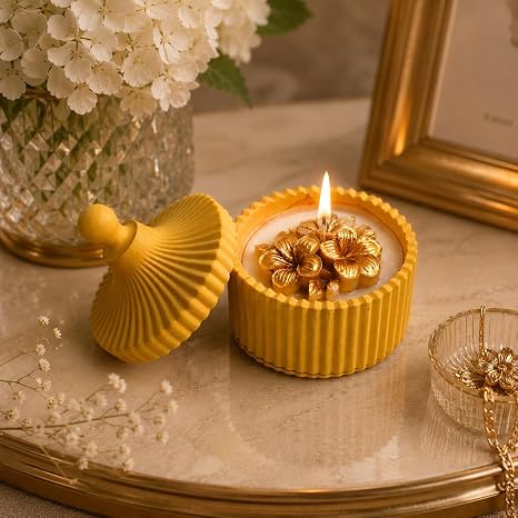 Broomoon Golden Bloom Scented Soy Candle – Handmade Decorative Floral Soy Wax Candle with Ceramic Lid, Luxury Home Décor & Gift for Special Occasions