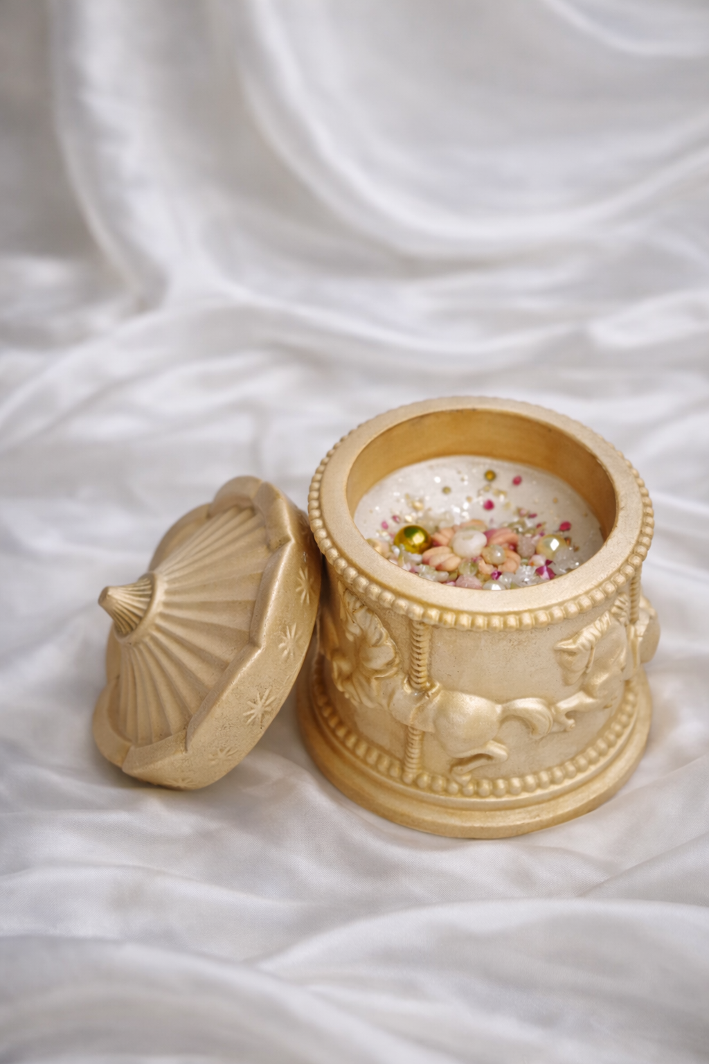 🦄 Broomoon Unicorn Royale Jar – Luxury Decorative Candle