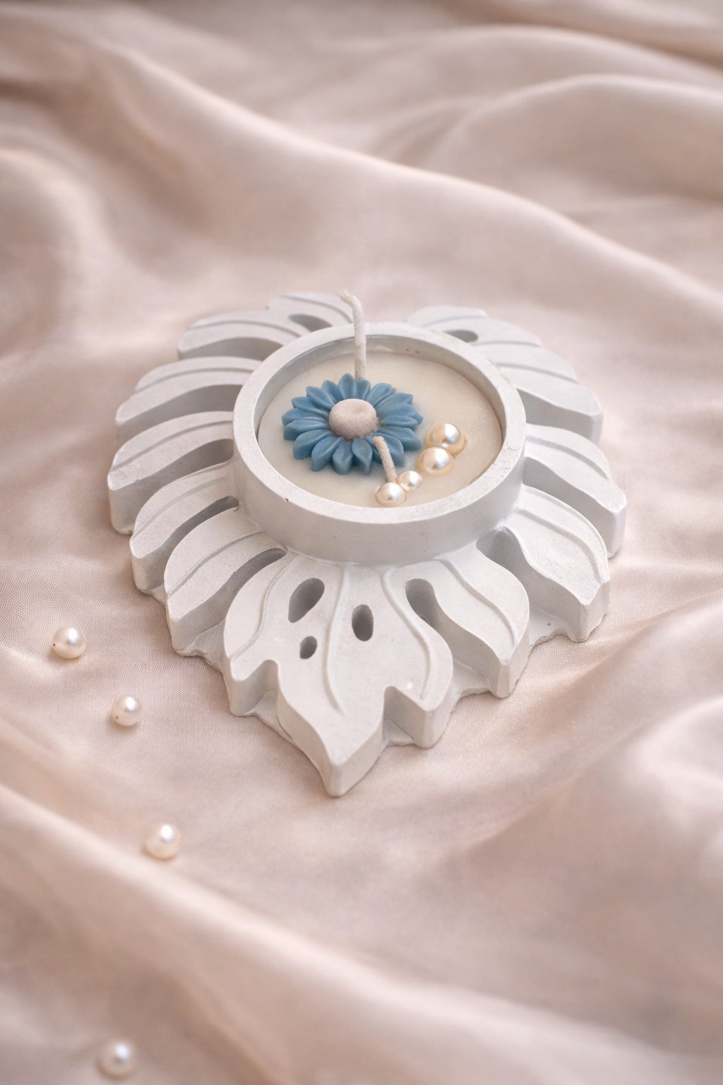 Broomoon BloomLeaf Rosé Edition Candle