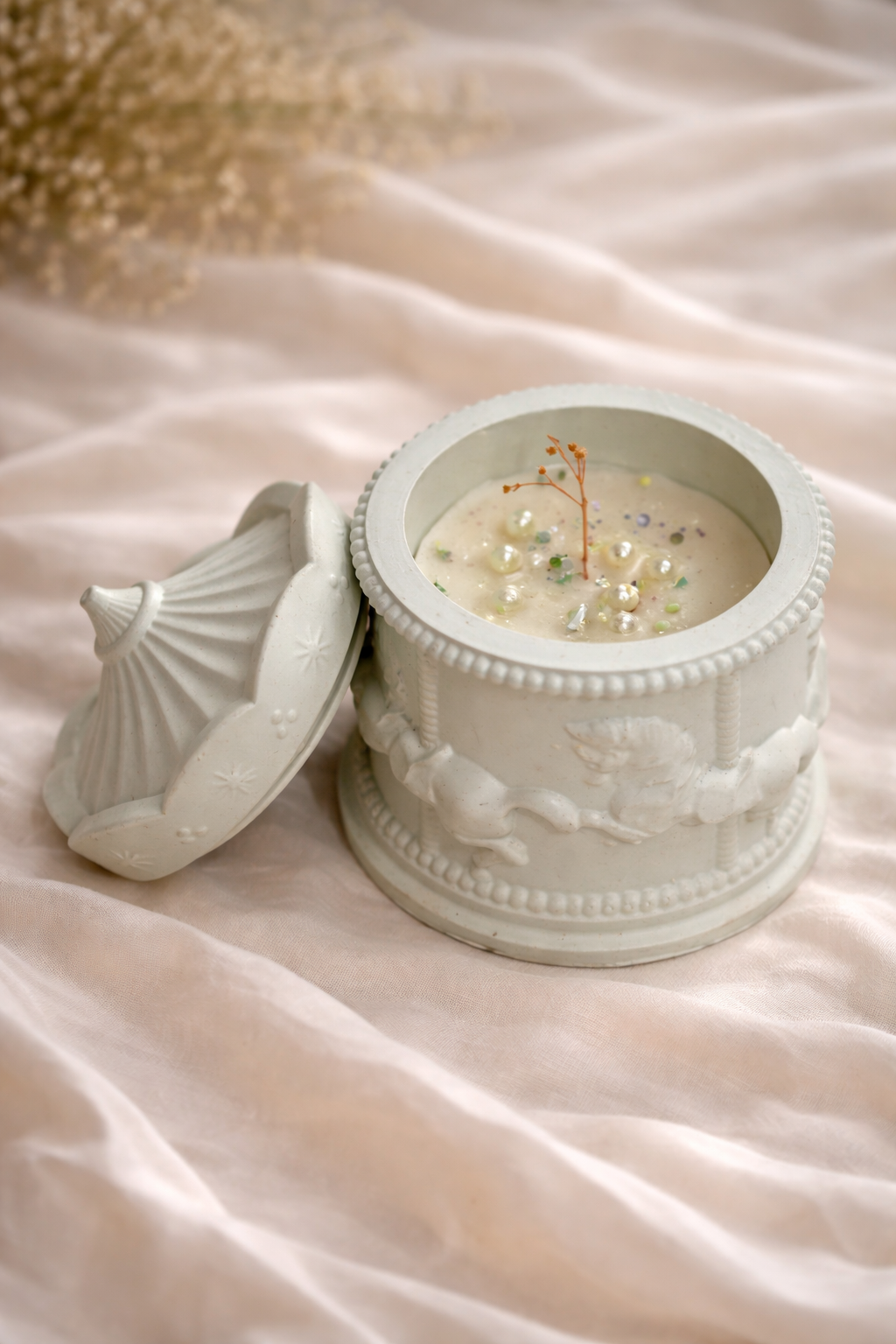 🦄 Broomoon Unicorn Royale Jar – Luxury Decorative Candle