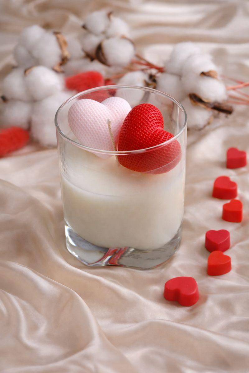 Love Bloom Heart Candle