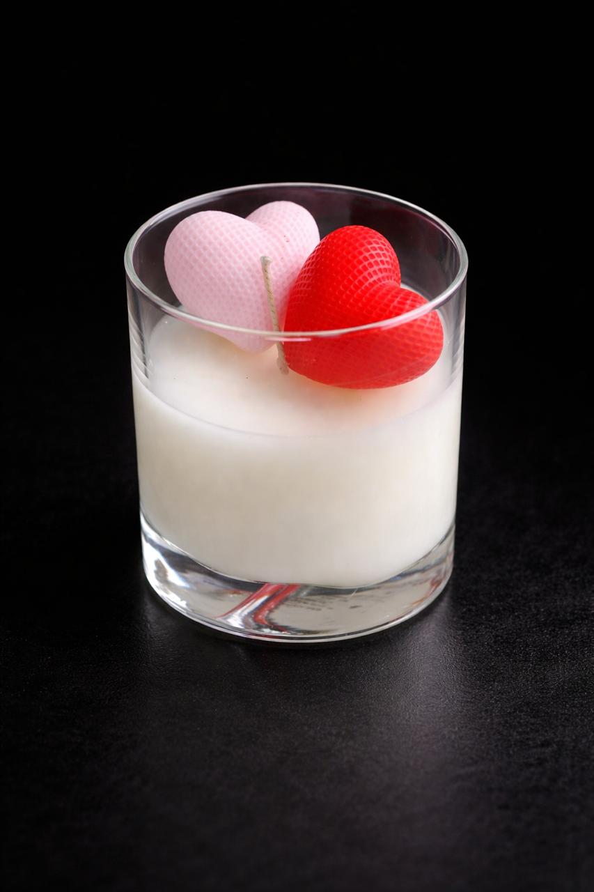 Love Bloom Heart Candle
