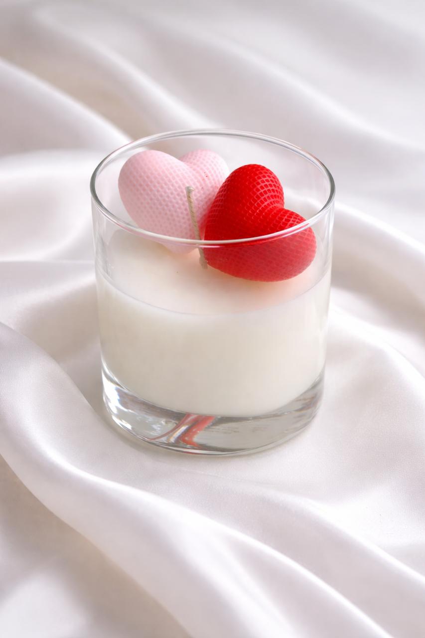 Love Bloom Heart Candle