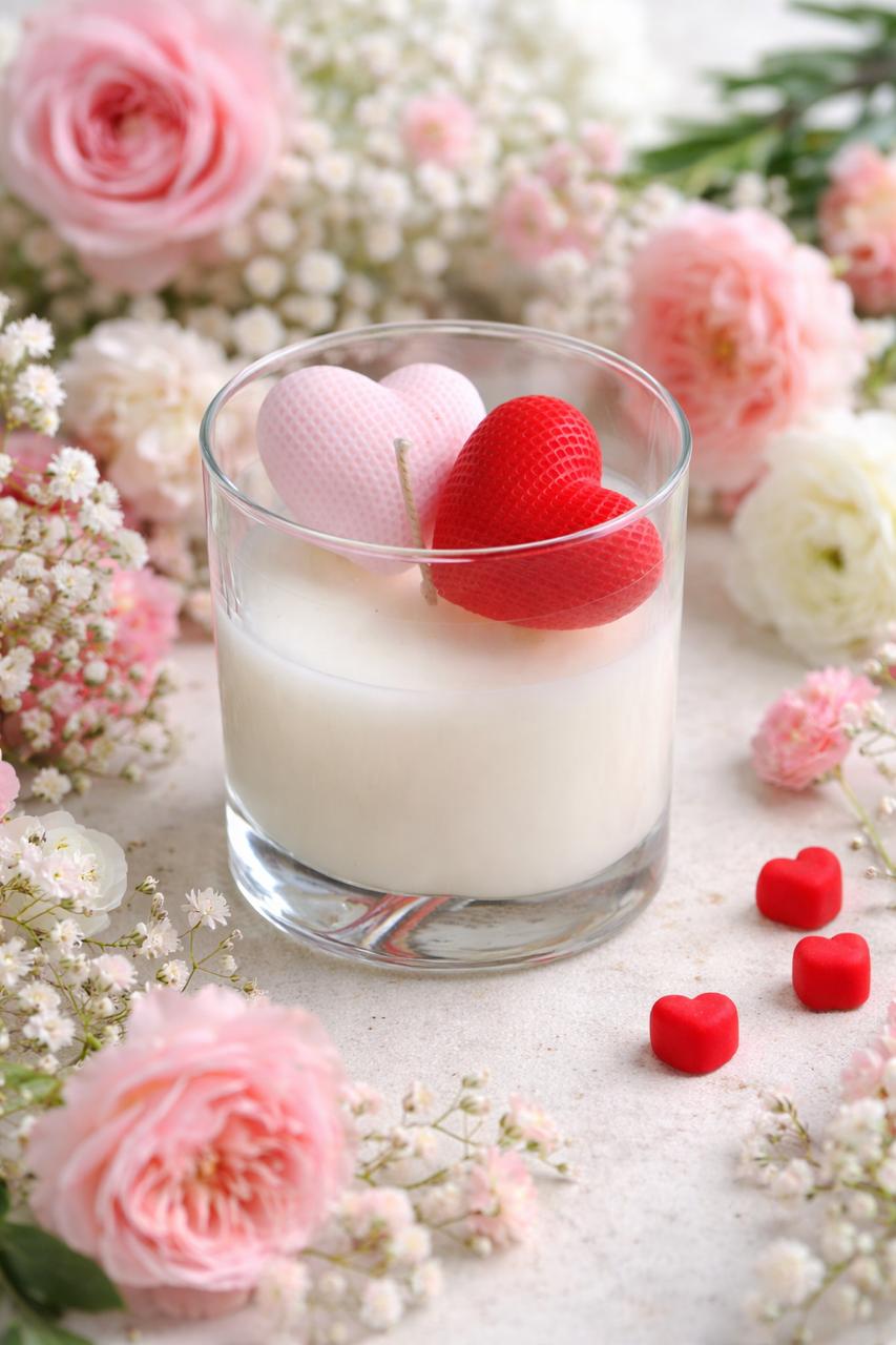 Love Bloom Heart Candle