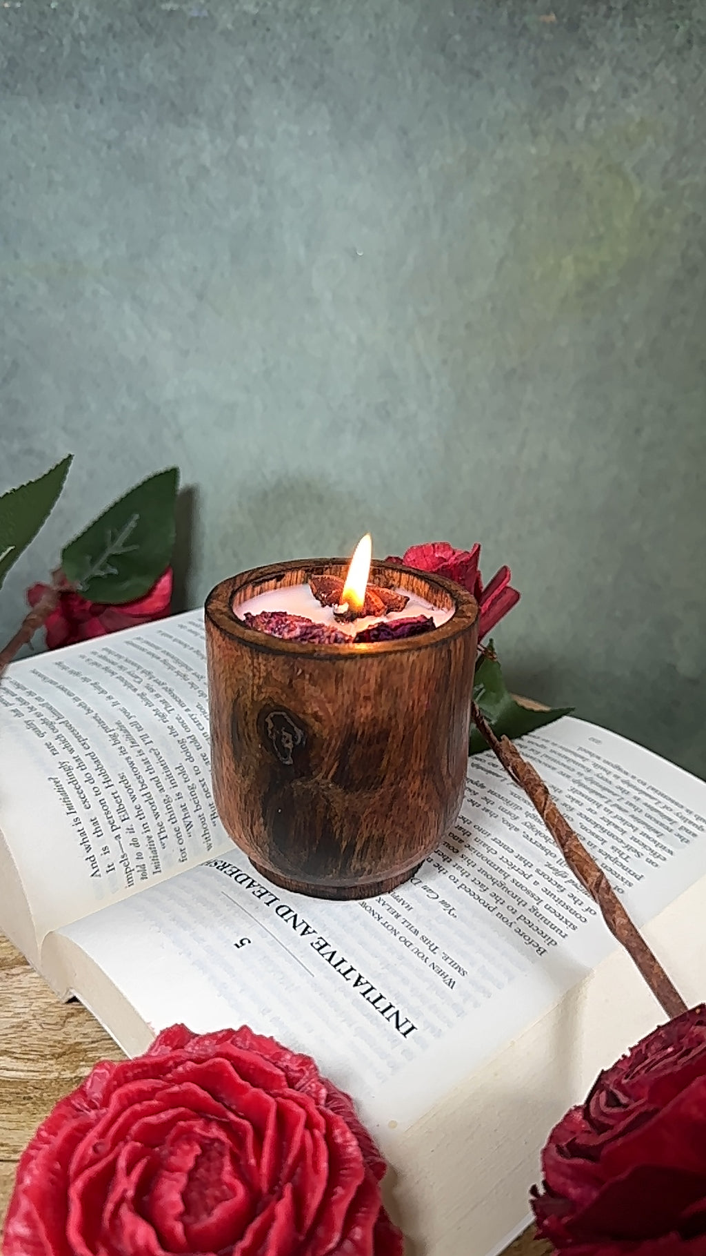 Handmade Wooden Bowl Soy Wax Candle – Natural Rustic Aromatherapy Candle