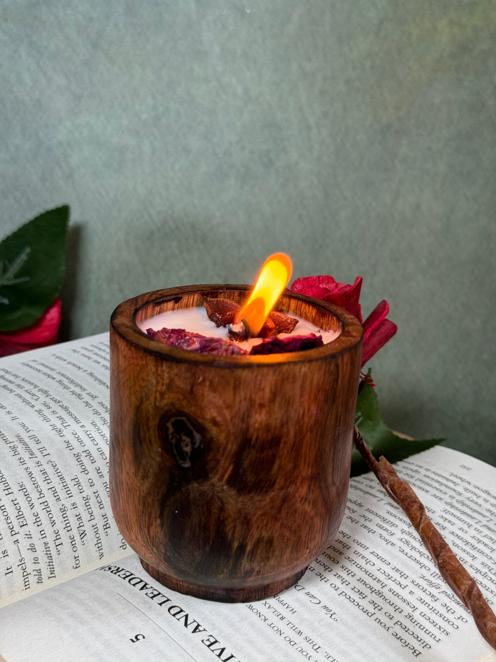 Handmade Wooden Bowl Soy Wax Candle – Natural Rustic Aromatherapy Candle