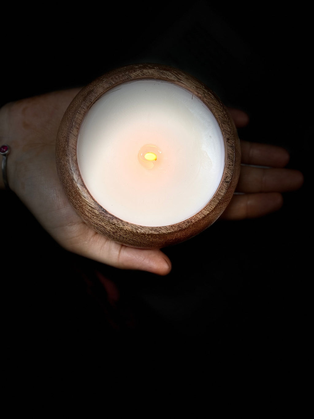 Round Wooden Bowl Soy Wax Candle – Handcrafted Natural Aromatherapy Candle