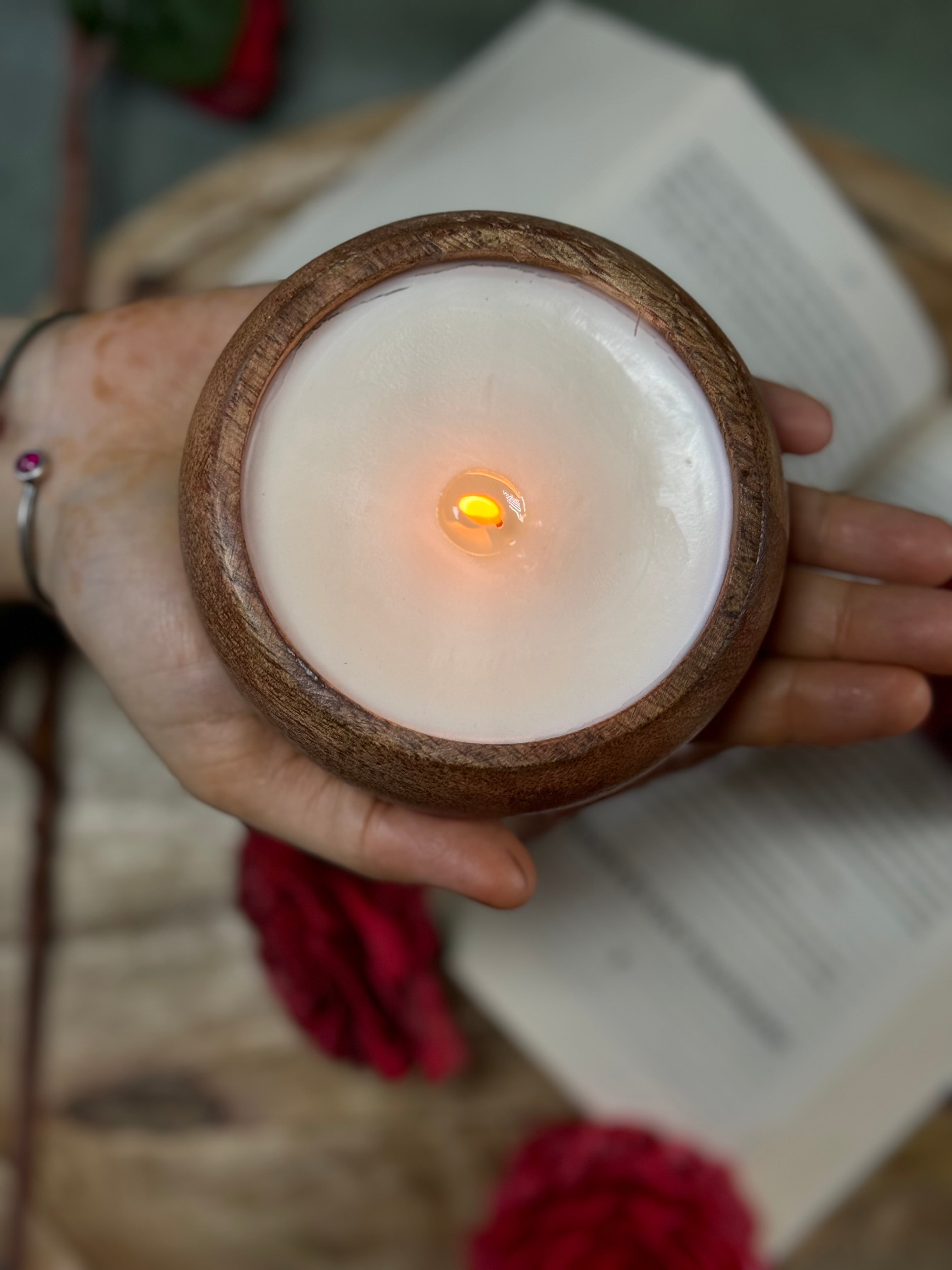 Round Wooden Bowl Soy Wax Candle – Handcrafted Natural Aromatherapy Candle