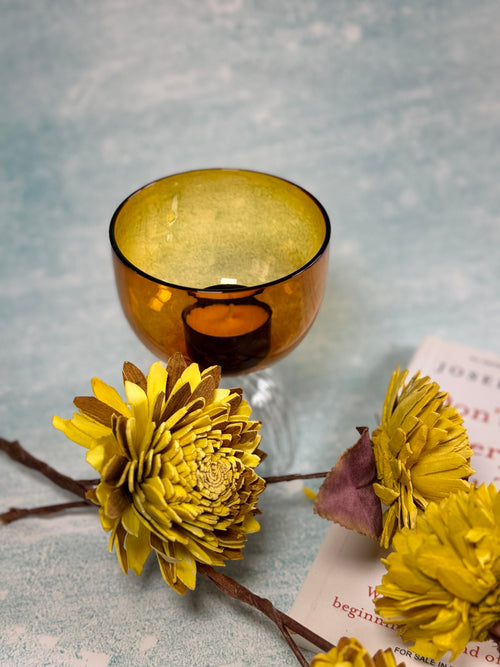 Amber Glass Pedestal Candle – Luxury Vintage-Inspired Decorative Candle