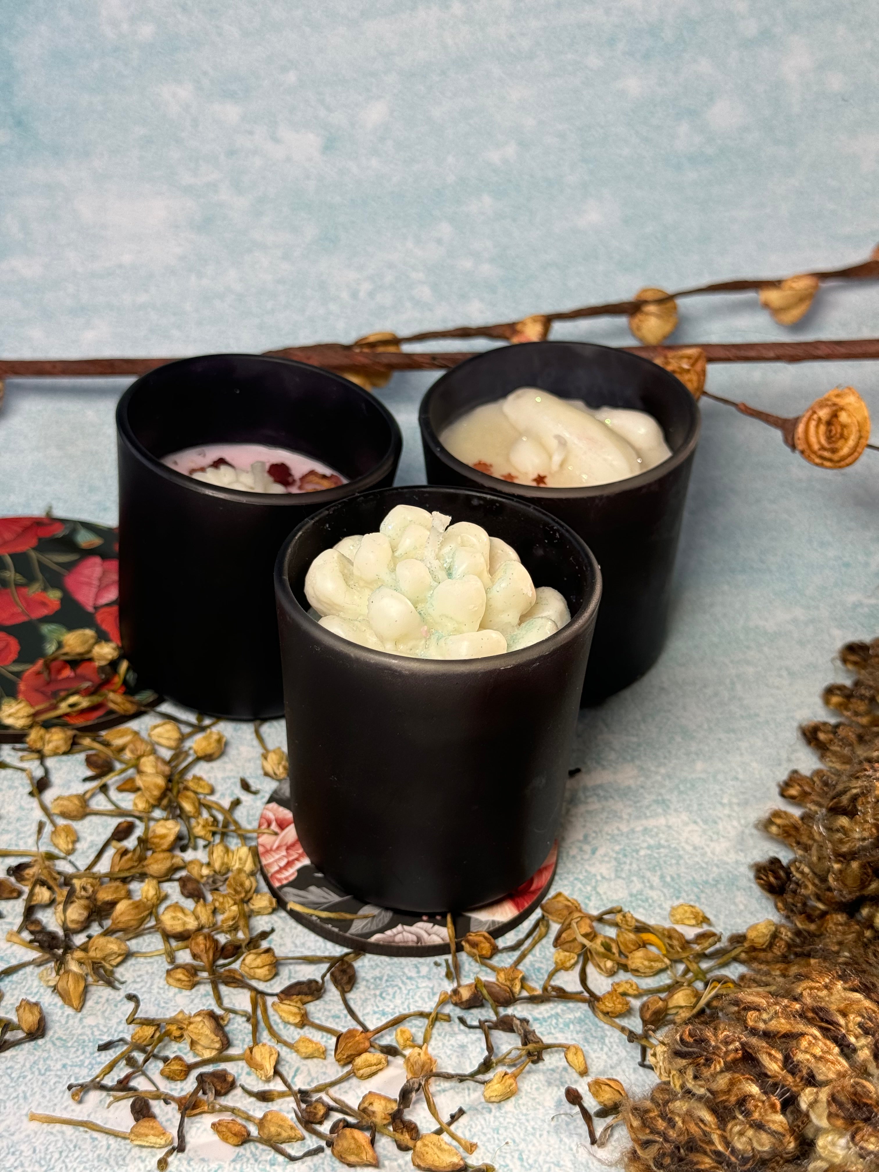Luxury Black Matte Soy Wax Candle – Handmade Floral Jar Candle for Modern Home Décor