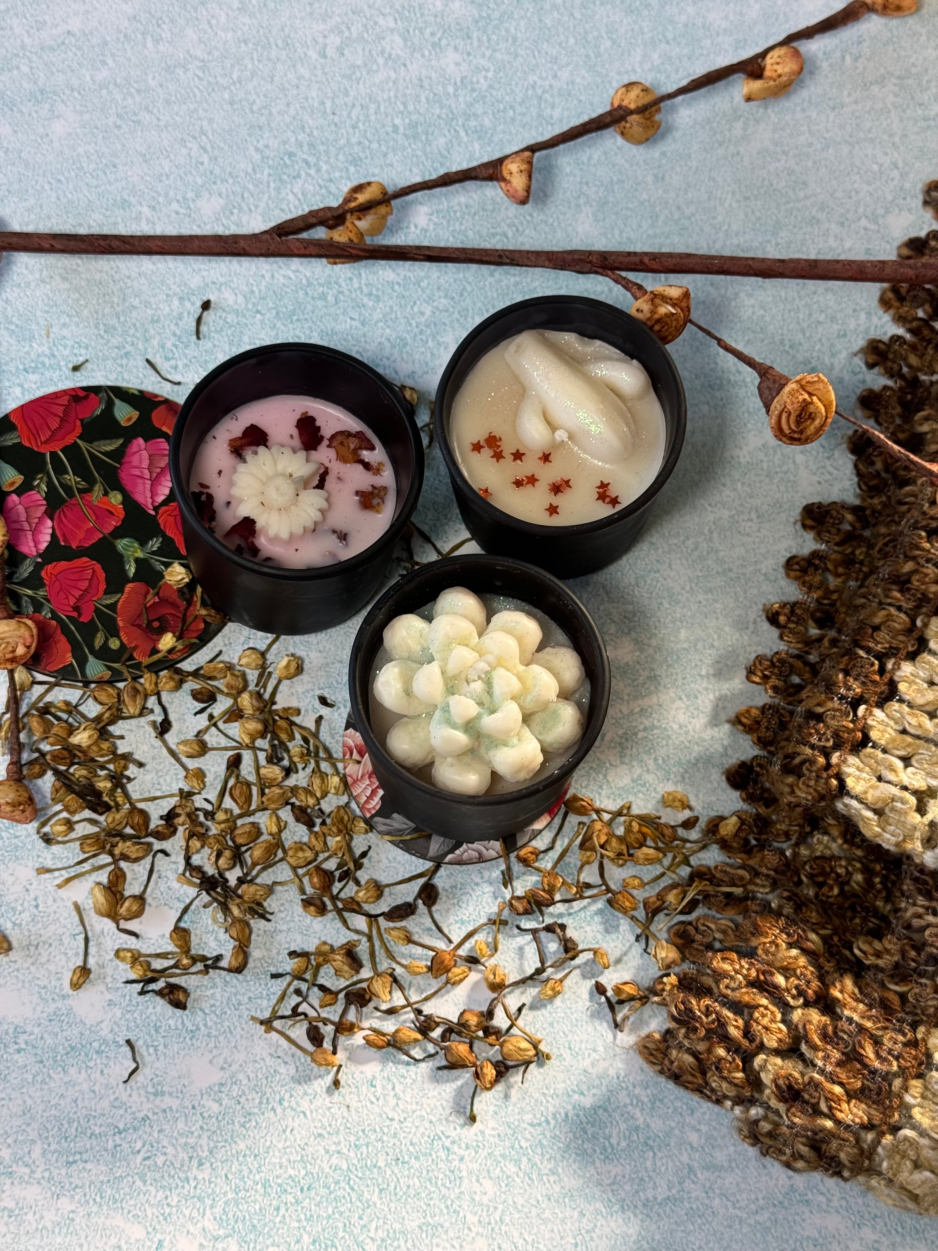 Luxury Black Matte Soy Wax Candle – Handmade Floral Jar Candle for Modern Home Décor