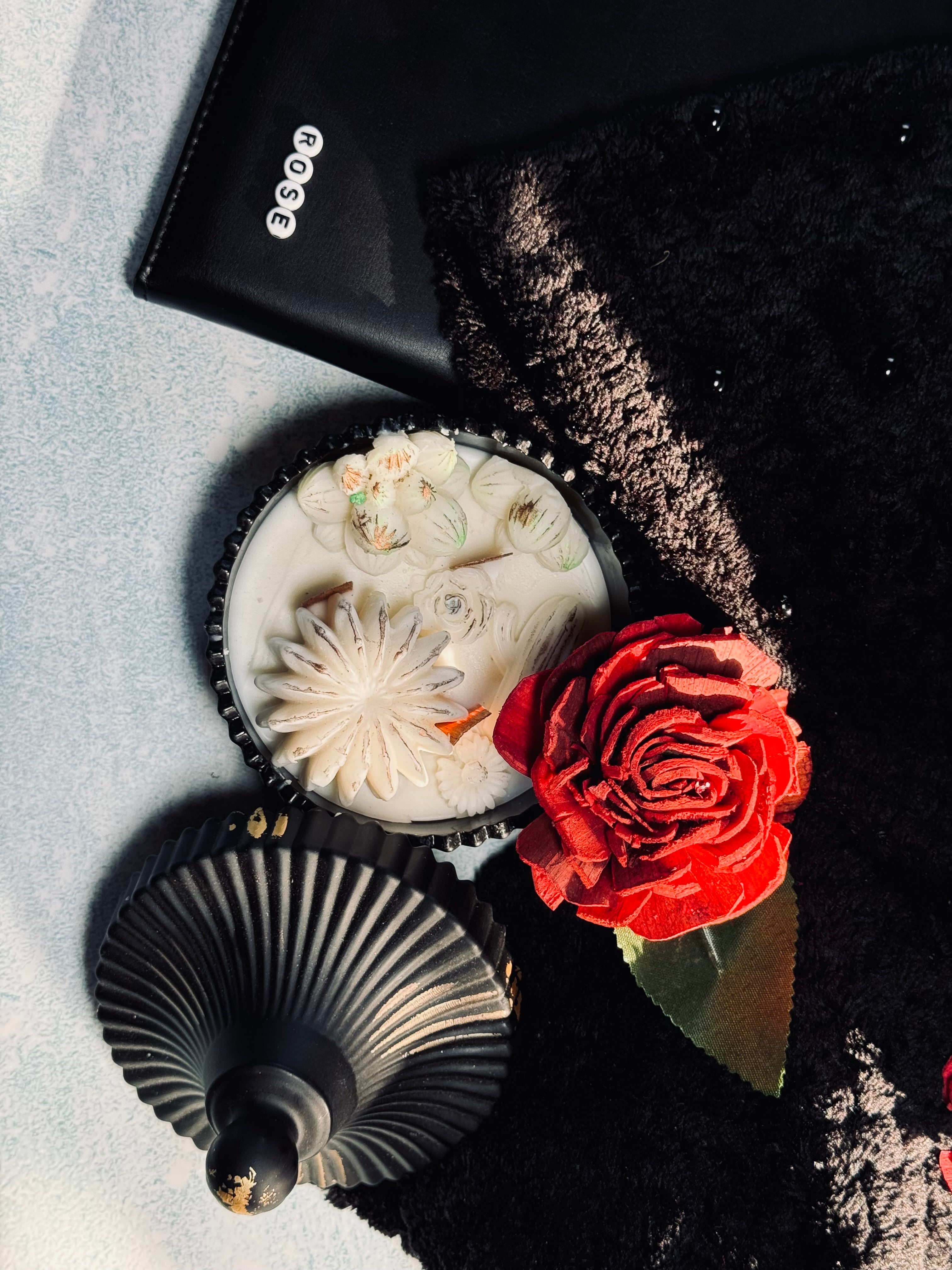 Luxury Black Ribbed Jar Soy Candle – Handmade Decorative Candle with Lid for Elegant Home Décor