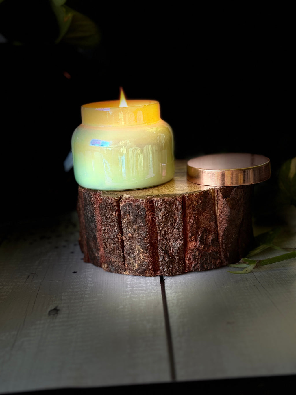 Luxury Iridescent Glass Soy Wax Candle – Handmade Decorative Jar Candle with Rose Wax Design