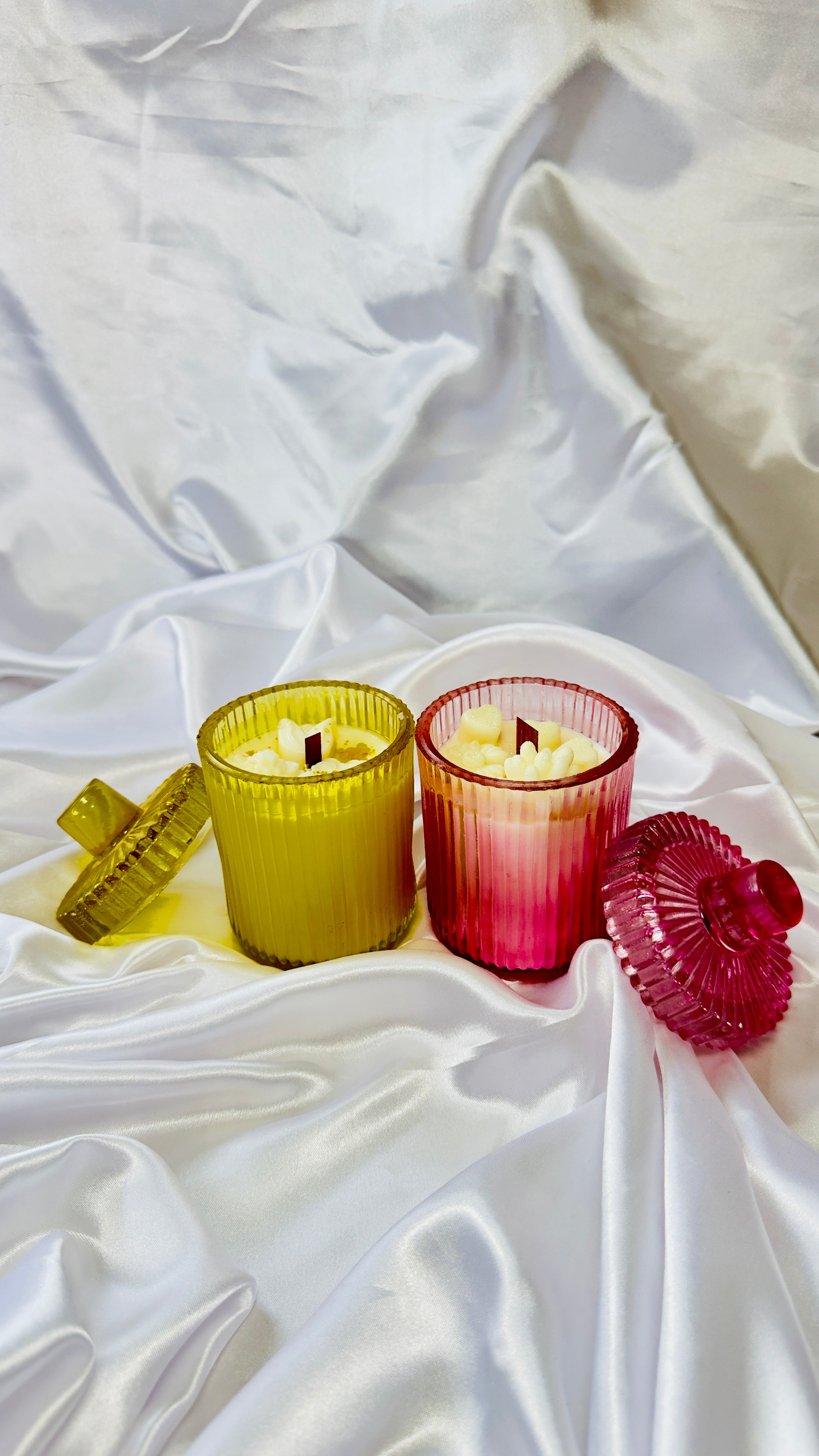 Luxury Ribbed Glass Scented Candle with Lid – Premium Soy Wax Jar Candle (Yellow & Pink Edition)