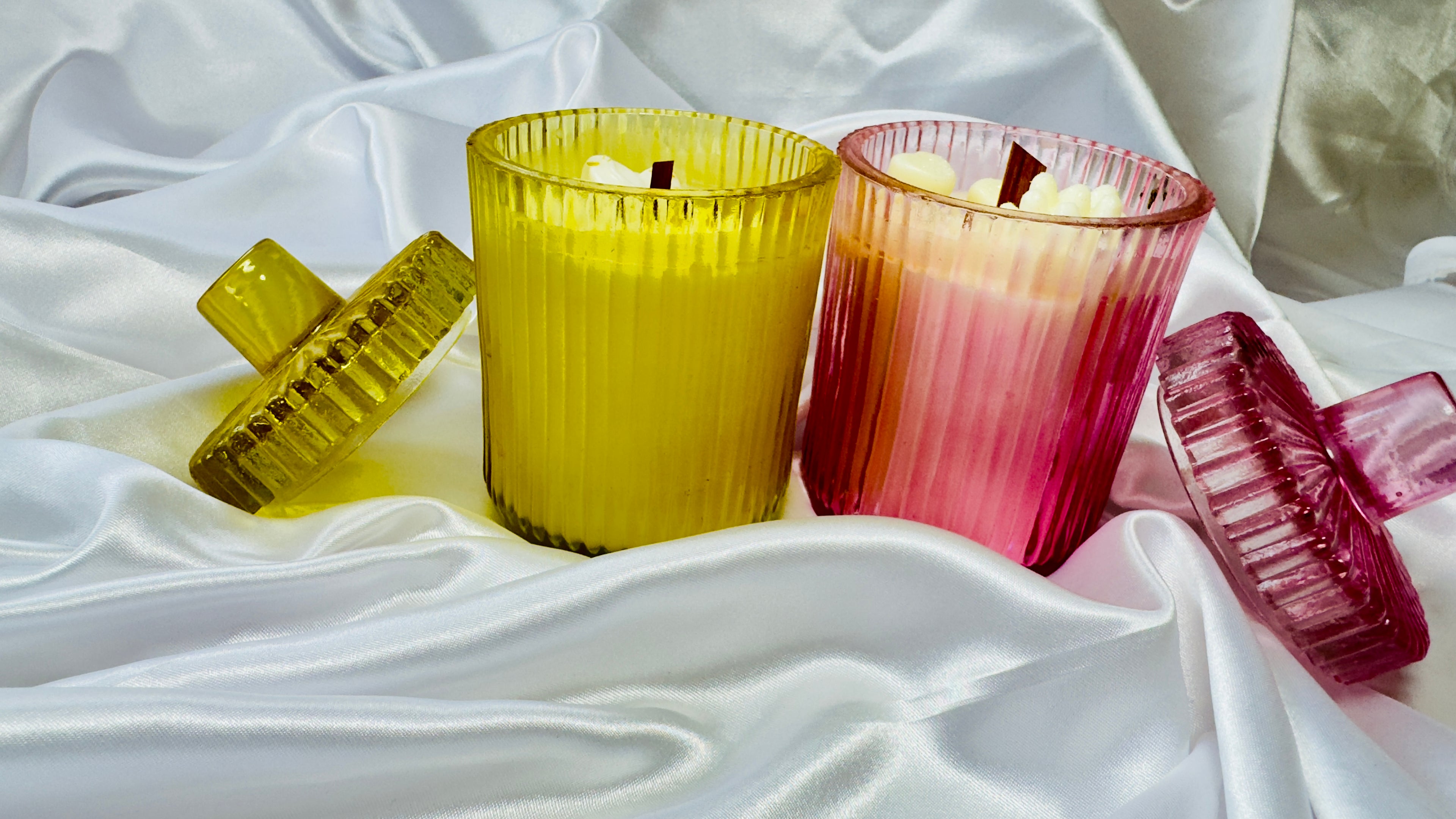 Luxury Ribbed Glass Scented Candle with Lid – Premium Soy Wax Jar Candle (Yellow & Pink Edition)