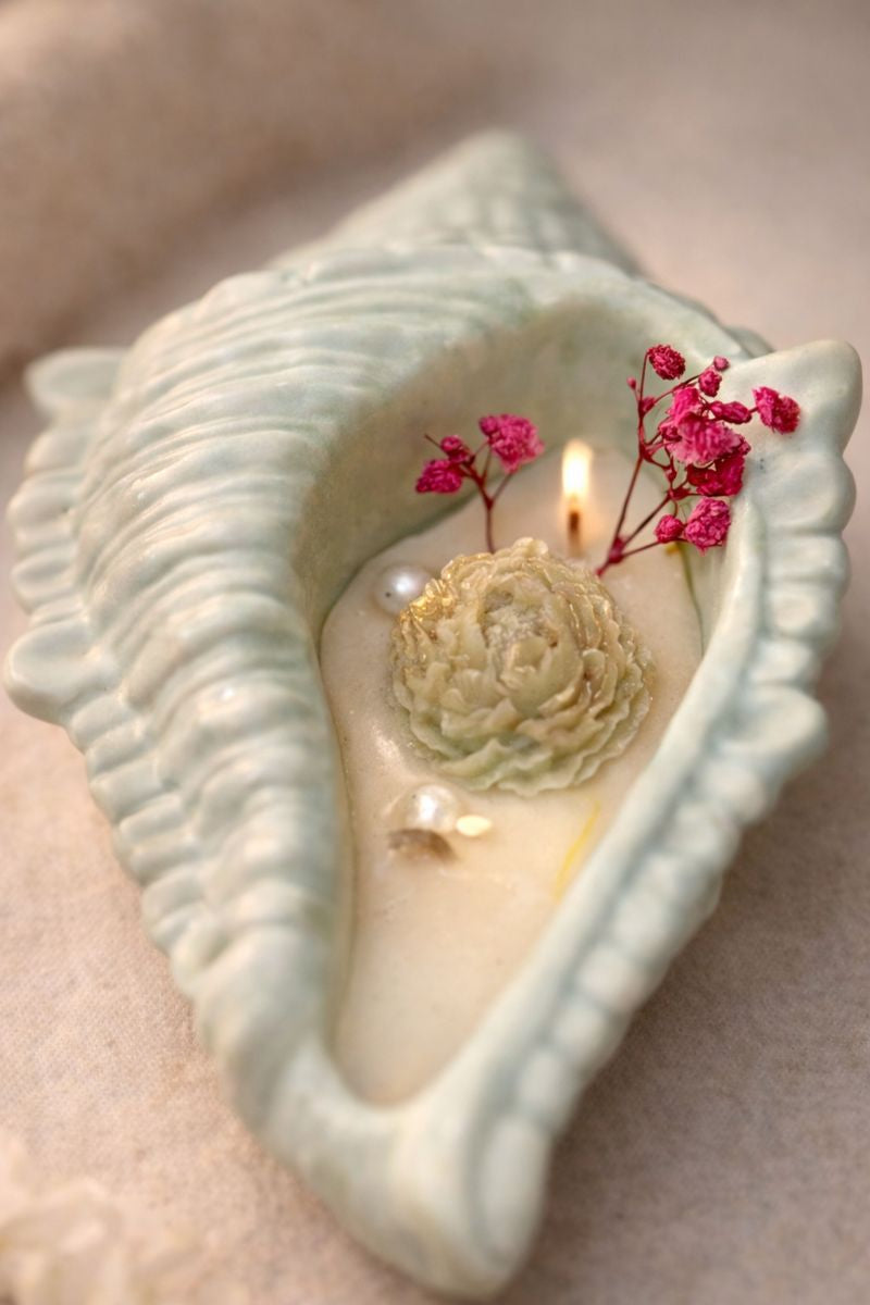 Broomoon Seashell Bloom Candle