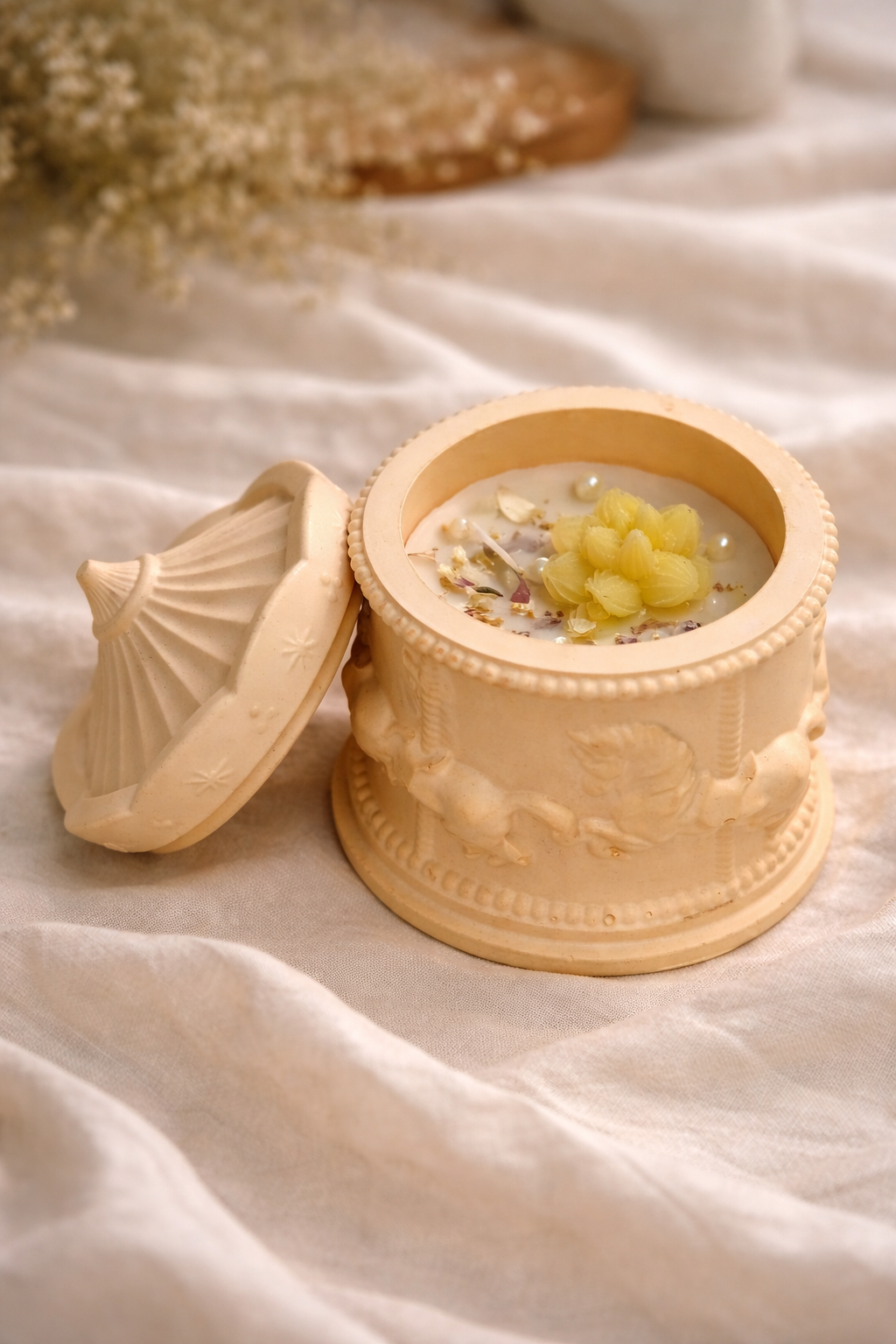 🦄 Broomoon Unicorn Royale Jar – Luxury Decorative Candle