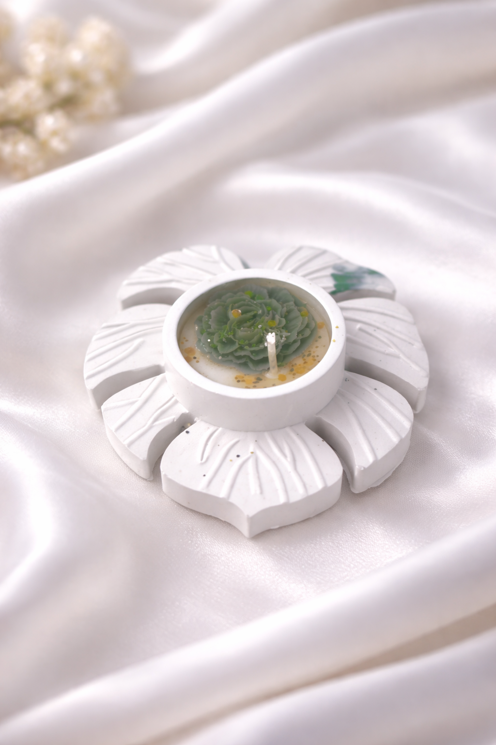 BROOMOON Petal Dream Tealight Candle