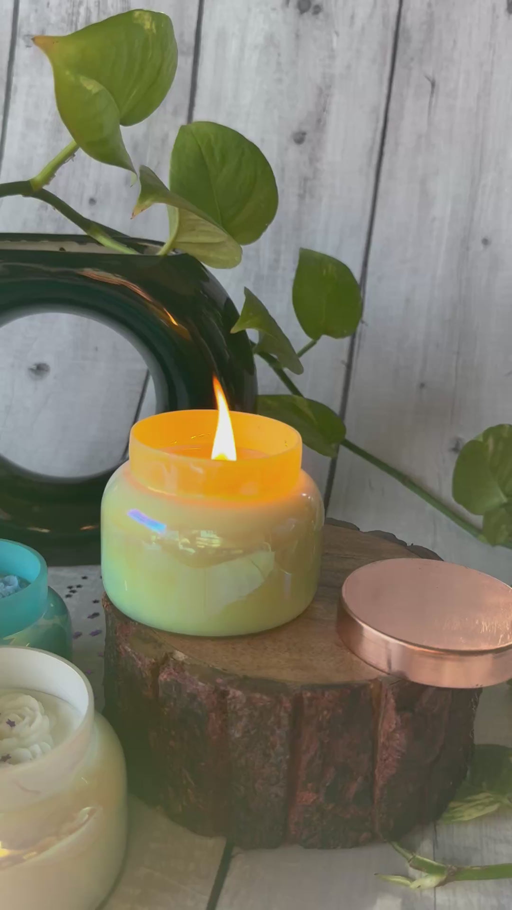 Luxury Iridescent Glass Soy Wax Candle – Handmade Decorative Jar Candle with Rose Wax Design